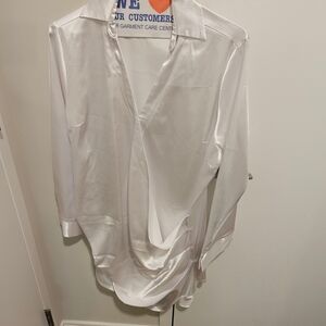 Crisp White Dress Shirt with Long Sleeves